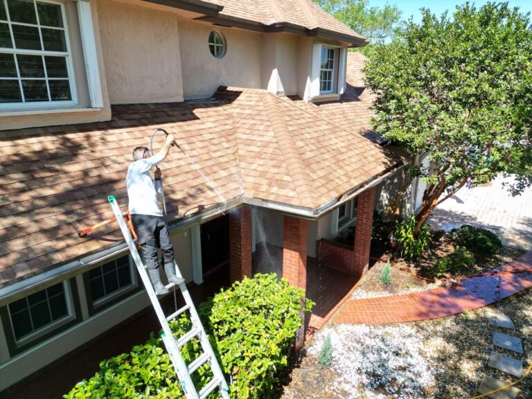 gutter cleaning services in miami